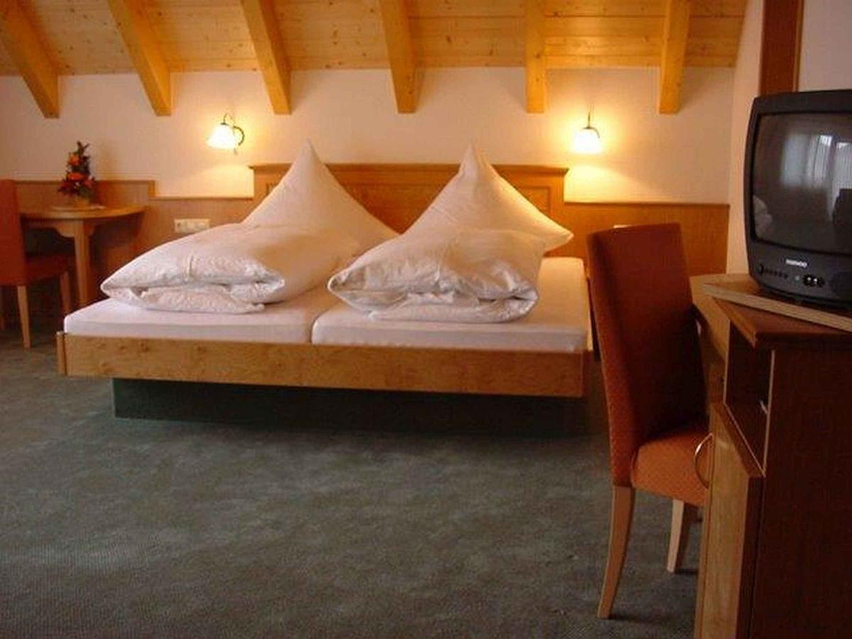 Gasthof Zum Schuetzen Oberprechtal Esterno foto
